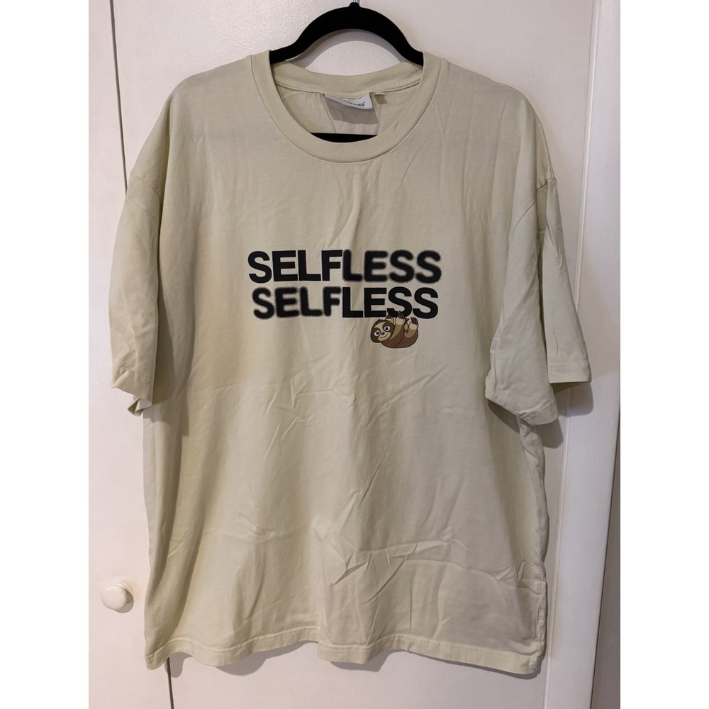 VeeFriends Selfless Sloth Short Sleeve T-Shirt Cream Size XXL Ivory